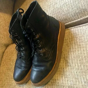 Clark’s Trace Pine leather chunky sole combat boots size 7.5